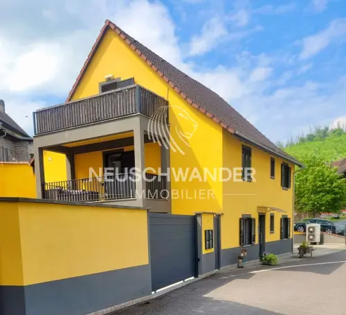Maison de village rénovée avec 3 appartements à vendre à Courtemaîche à Courtemaîche
