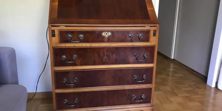 Secrétaire/commode en acajou en excellent état