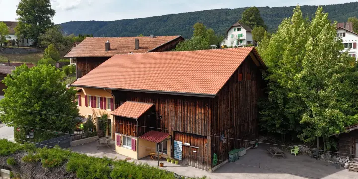 À vendre à Bévilard ancienne ferme de 2 logements