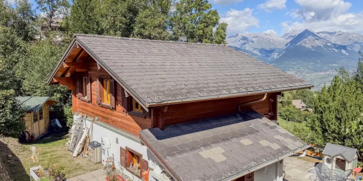 Charmant chalet de 4.5 pièces, emplacement bucolique