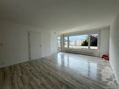 Bel appartement 4.5 pièces, situé à proximité des commodités