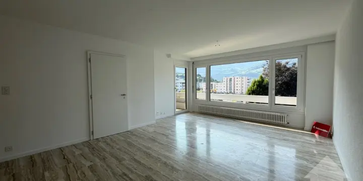 Bel appartement 4.5 pièces, situé à proximité des commodités
