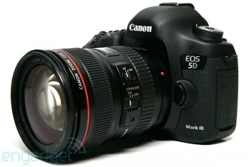 a vendre canon D5 markIII à lausanne