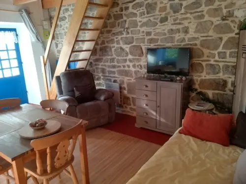 Petit gite cocooning Monts d'Arrée, 30 min mer à Scrignac