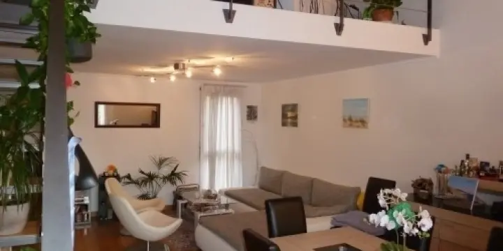 Duplex traversant attique 5 pièces 147 m
