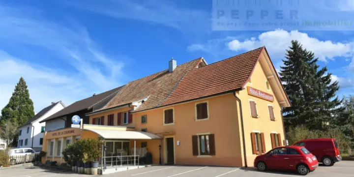 Magnifique hôtel/restaurant avec chambres et appartement  rénovés.