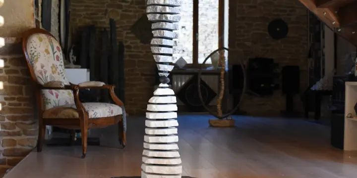 Sculpture en Marbre Gris et Blanc - Statue Jardin - Décoration Maison