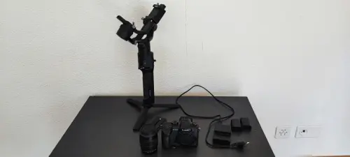 Panasonic Lumix DC-GH5 + DJI Ronin-S à collombey