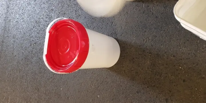 Bidons de 15 à 20 litres