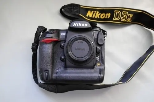 Nikon D3X reflex numérique à Geneve