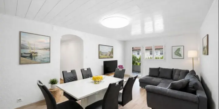 Maison de village de prestige à Môtiers - Opportunité rare