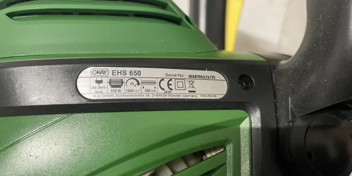 1 Taille-haies électrique