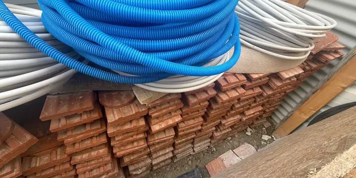 Tuiles plates naturelles bernoises