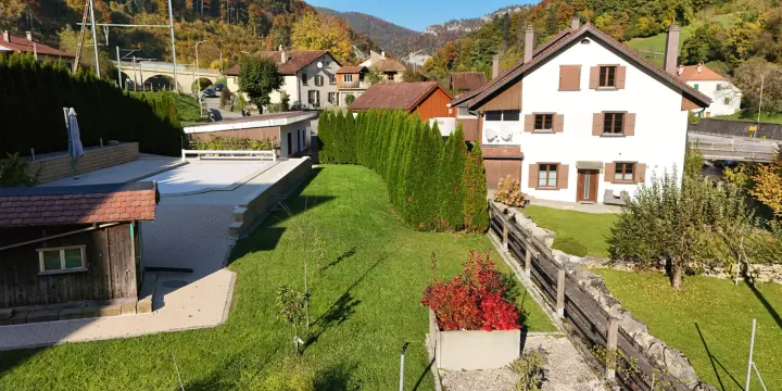 À vendre à Roches appartement de 6.5 pièces en duplex