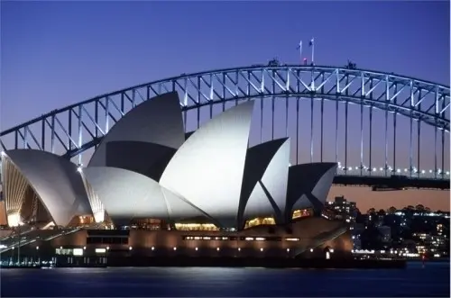 Prof arrive de l'Australie à Morges