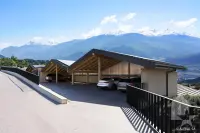 Image 4