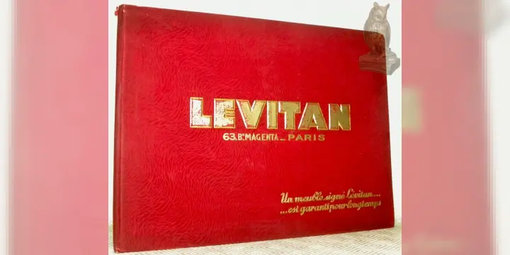 Levitan, Fabrique de meubles, 63 Bd. Magenta Paris. 2e édition annulant les précédentes.