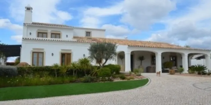 Villa 4 chambres Almancil Ref J8754