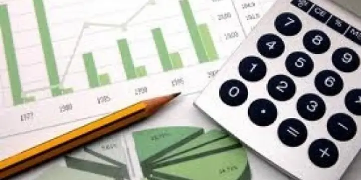 Comptabilité, Economie, Droit, Math, Mkt