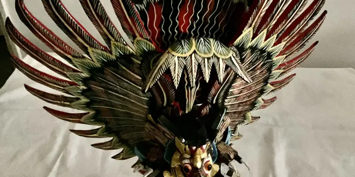 sculpture Aigle GARUDA EN BOIS