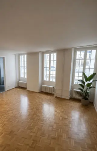 Studio haussmannien au coeur de Lausanne