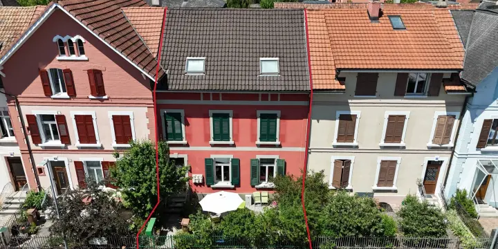 À vendre à Delémont immeuble de 3 appartements avec terrasse et jardin