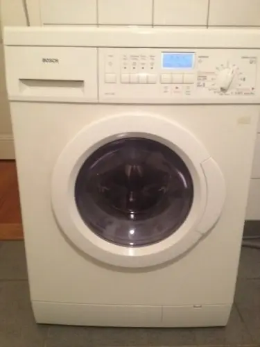 Lave-linge Bosch.2 ans. 1200 tours. à Geneve