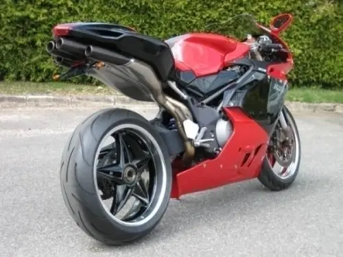 MV Agusta F4 750cc Evo3 Mono place. à La Chaux de Fonds