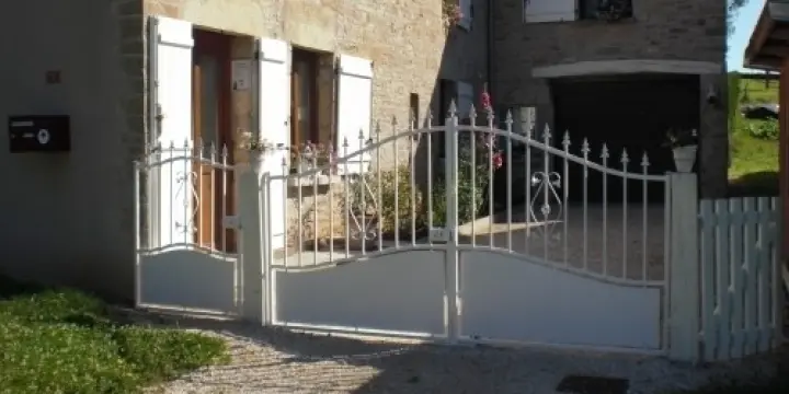 maison en pierre de caractere