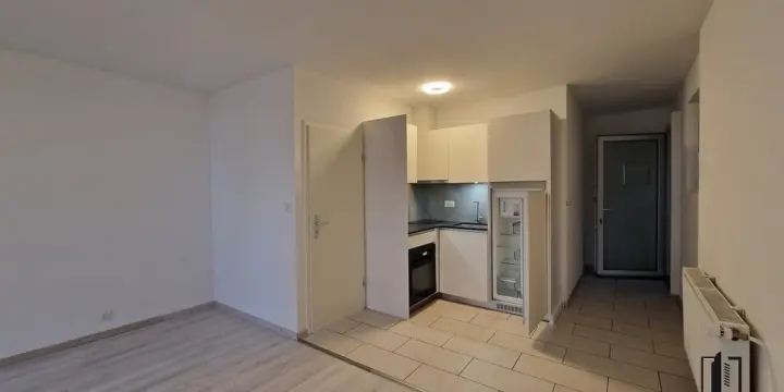 Studio au rez-de-chaussée