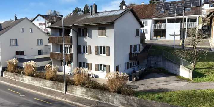 À Develier immeuble de rendement de 3 appartements à vendre