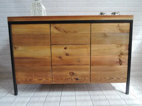 meble en vieux bois sur mesure à Varsovie