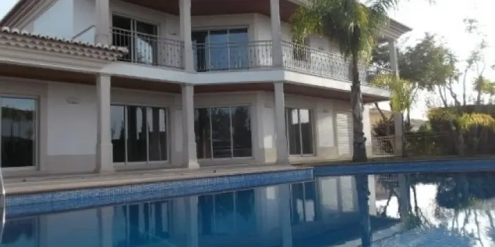 Villa 4 chambres Albufeira Ref V4-32