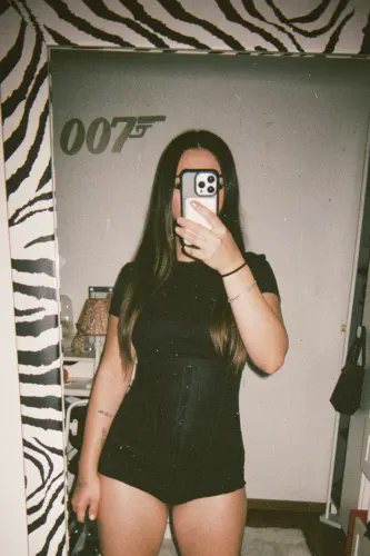 Alina Escorte Russe à Fribourg