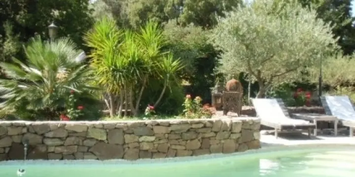 Villa 160m2, jardín 5000m2, piscine, 4ch