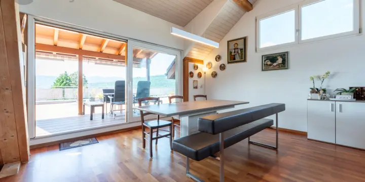 Hoch über Rothrist mit Charakter, Charme und Wow-Faktor