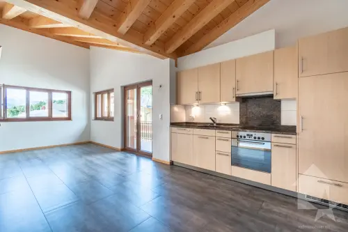 Mollens, appartement 3.5 pces sous les toits, entre nature et montagne