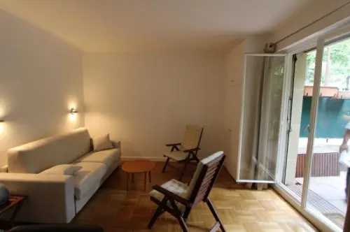 Grand studio MEUBLE de 27m² à Châtel-Saint-Denis