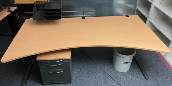 Bureau + caisson 3 tiroirs König+Neurath