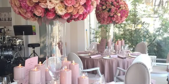 Cherche emploi: hôtel ,restaurants