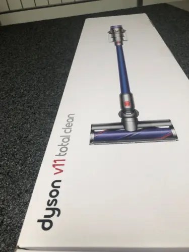 Non Ouvert-Dyson V11 Total Clean + 2 Ans De Garantie Dyson à Charleroi
