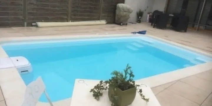 action piscines avec bloc filtrant