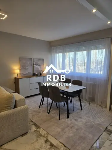 Appartement de 4 pièces au 5ème étage situé à Meyrin 1217