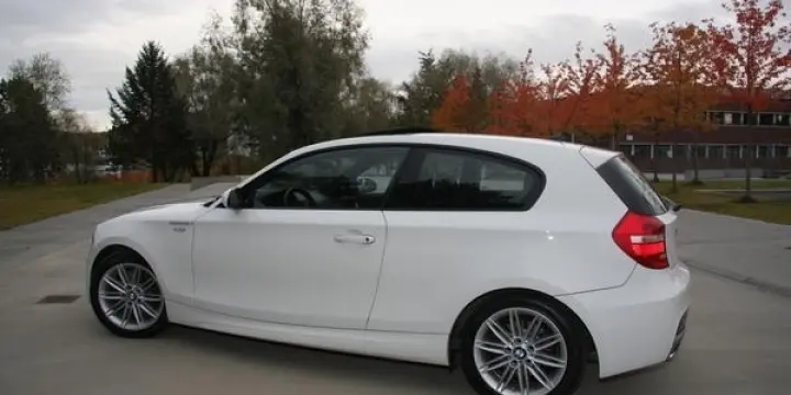 je vend une très Belle BMW 118d