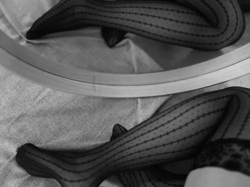 Tu fantasmes sur les pieds féminins ? à Rechy