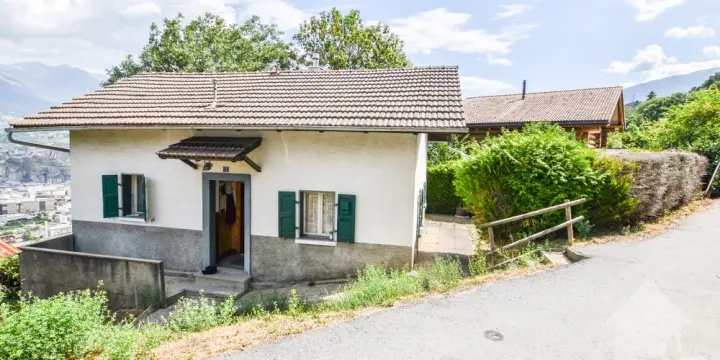 Petite maison à rénover