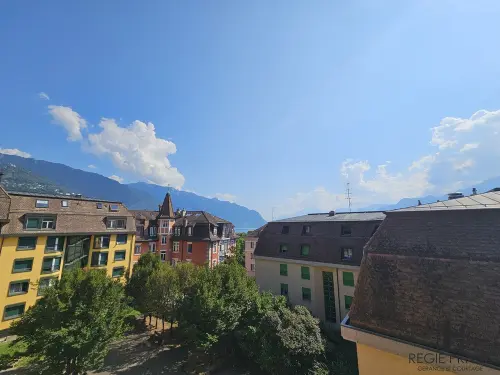 Joli appartement de 3 pièces au 4ème étage à Clarens