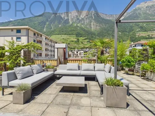 Einzigartige Wohnung mit eigener Terrasse (92 m²) im Herzen von Fully à Fully