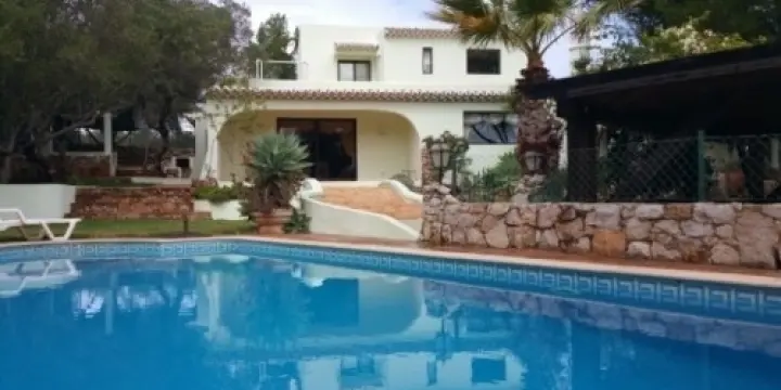 Villa 3 chambres Santa Barbara Ref F225