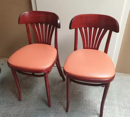 2 chaises café bistrot vintage